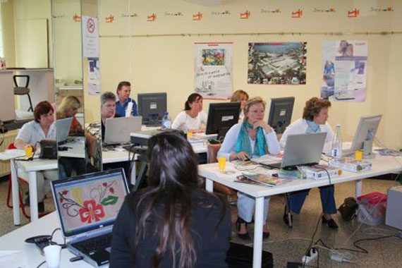 Centre créatif de couture à Bertrix