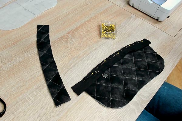 Epingler la fermeture du sac banane