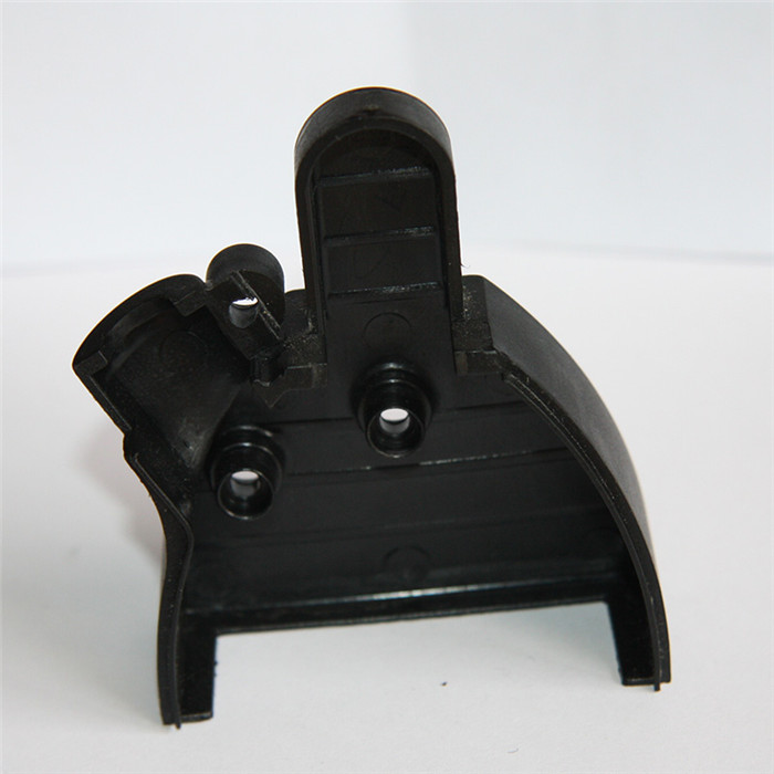 Capot arrière M28/11 REVERBERI Capot arrière M28/11 REVERBERI