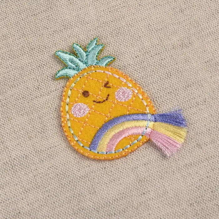 Écusson brodé thermocollant Ananas Écusson brodé thermocollant Ananas