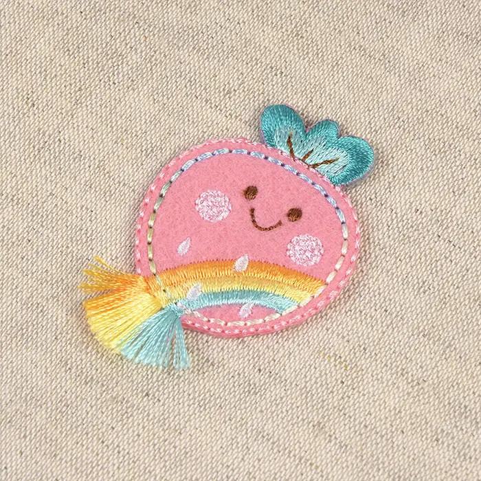 Écusson brodé thermocollant Fraise Écusson brodé thermocollant Fraise