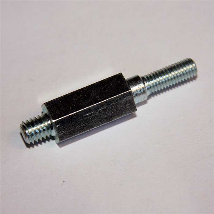 Entretoise Fixation capot semelle M28 Entretoise Fixation capot semelle M28