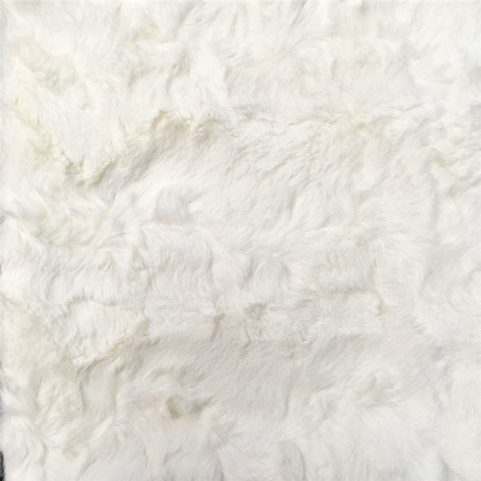 Fourrure synthétique vagues écru au 50cm Fourrure synthétique vagues écru au 50cm