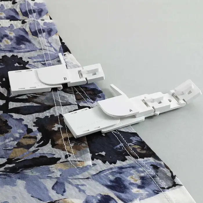 Guide ourlet recouvreuse Brother SA221CV Guide ourlet recouvreuse Brother SA221CV