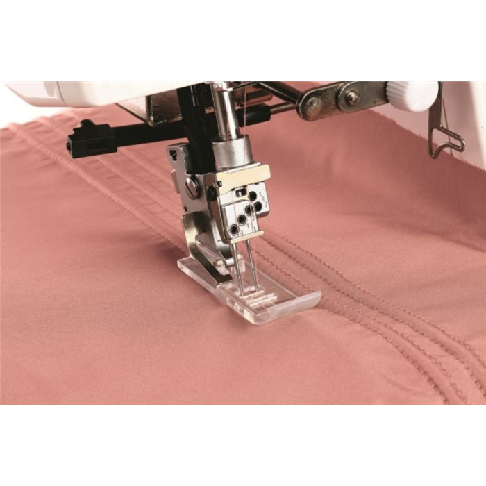 Guide pied nervure avec ourlet couvert Guide pied nervure avec ourlet couvert