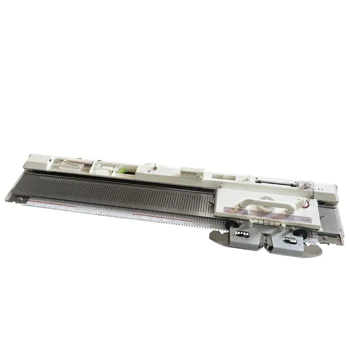 Machine à tricoter Novaknit KH260 Machine à tricoter Novaknit KH260