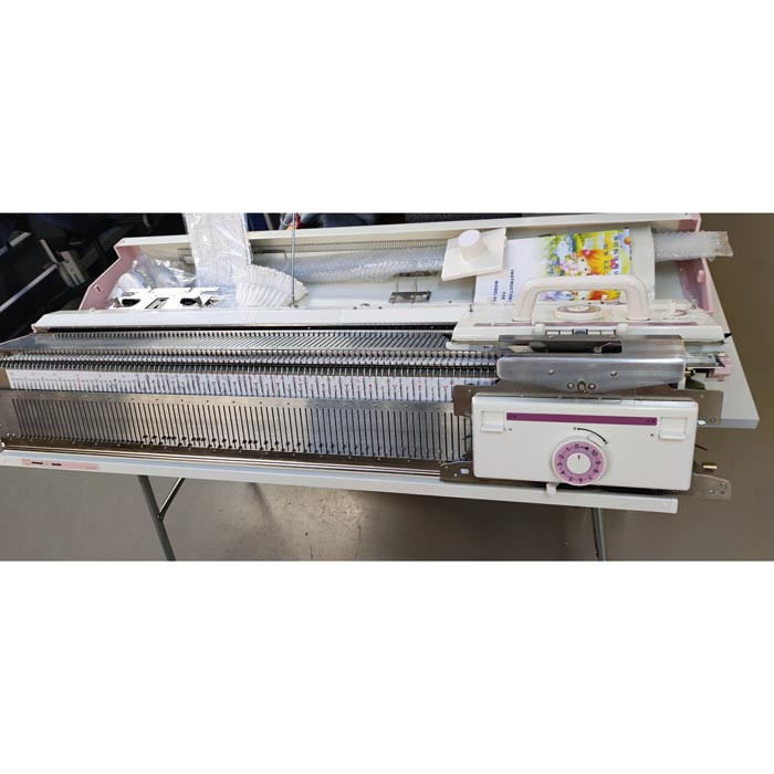 Machine à tricoter Sisters KH260 et double fonture KR260 Machine à tricoter Sisters KH260 et double fonture KR260