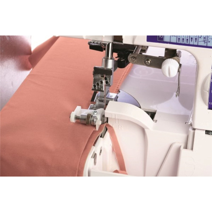 Pied ourlet invisible, pose dentelle Pied ourlet invisible, pose dentelle