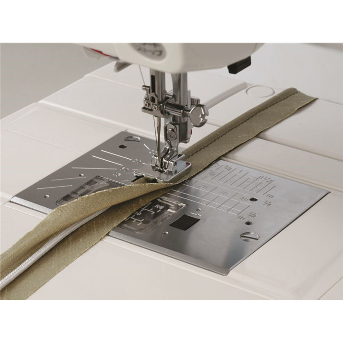 Pied passepoil double, perles Pied passepoil double, perles