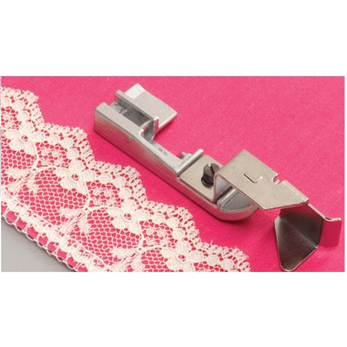 Pied pose dentelle, ruban Babylock Pied pose dentelle, ruban Babylock