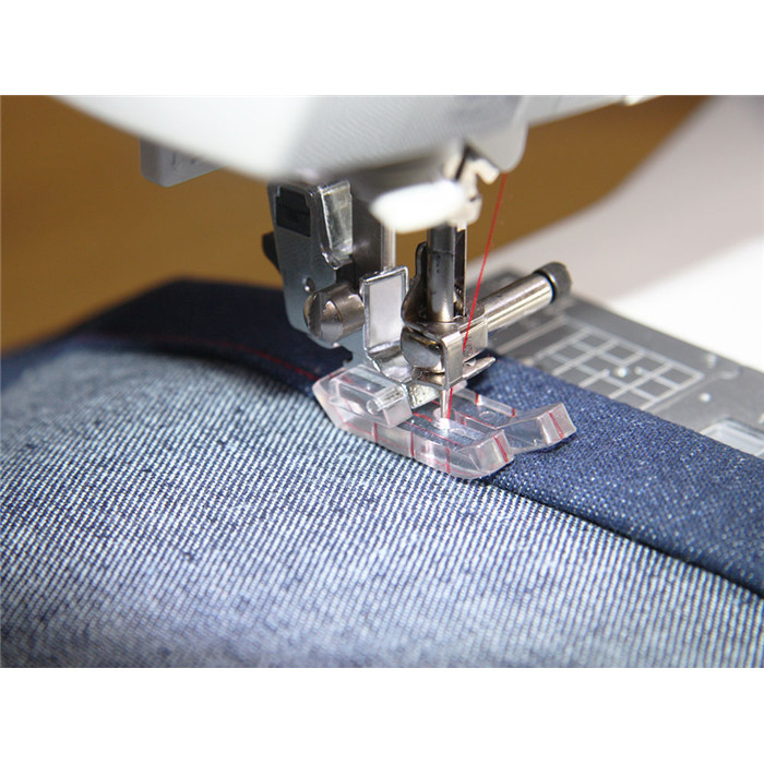 Pied pour point droit, jeans plastique Pied pour point droit, jeans plastique