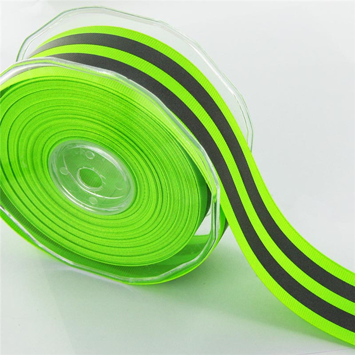 Ruban à rayures fluorescentes au mètre Ruban à rayures fluorescentes au mètre